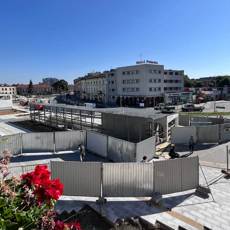 Budowa Rzeszowskiego Centrum Komunikacyjnego zbliża się do końca [wrzesień 2023] - fot 28
